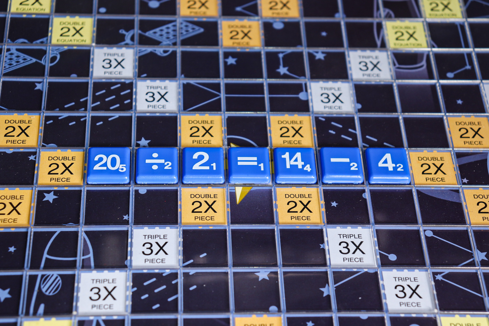 A-Math เอแม็ทเบี้ยพลาสติก