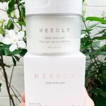 NEEDLY DAILY TONER PAD (จำนวน 60 แผ่น) ปริมาณสุทธิ 280 กรัม แผ่นโทนเนอร์เช็ดหน้า