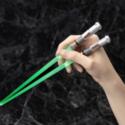 ตะเกียบดาบ LED สีเขียว Luke Skywalker Light-Up Lightsaber Chopsticks Kotobukiya - Star Wars สำเนา
