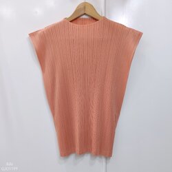 รุ่น GJO1199 เสื้อพลีทคุณภาพ HIGH NECK CAP SLEEVE PLEATED TOP 3 สี FREE SIZE