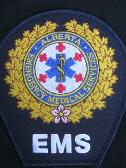 อาร์มหน่วย กู้ภัยทางการแพทย์ แคนนาดา