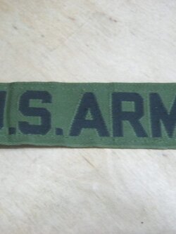 ขายแล้ว ป้ายริบบิ้น US.ARMY 1968