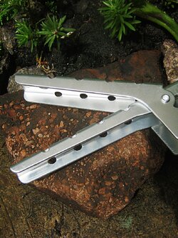 คลิปหนีบยึด กระทะ หม้อ อุปกรณ์แค้มปิ้ง