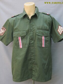 เสื้อแฟชั่นแนวทหาร