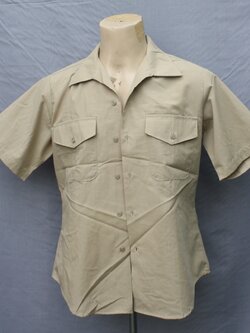 เสื้อทหารเรือสหรัฐ