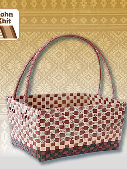 ตระกร้าสานเส้นพลาสติก กระเป๋าสานเส้นพลาสติก ทรงสี่เหลี่ยมไปวัด