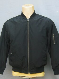 เสื้อนักบิน สีดำ