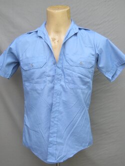 เสื้อเชิตท์ สีฟ้า