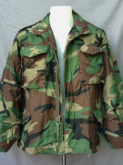เสื้อทหาร M65 woodland Small short