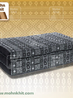 ที่นอนขิดผ้าฝ้ายลายชนเผ่า 3 พับใหญ่ 105x180x7Cm /Thai Folding mattresses Our traditional Thai Mattress is hand stuffed with natural kapok.