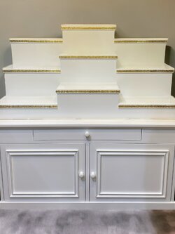 ตู้พระแบบสูง 9x8 ขั้นบันได 9 ขั้น พิกุลขาว