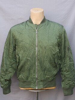 เสื้อเก็บความร้อนรูปแบบMA1