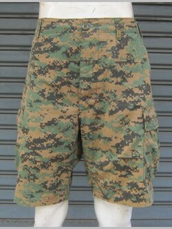 ขายแล้ว กางเกงขาสั้น ลายthe MARPAT (Marine Pattern)