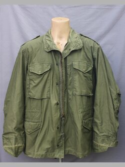เสื้อทหาร M65 สงครามเวียตนาม ขายแล้ว
