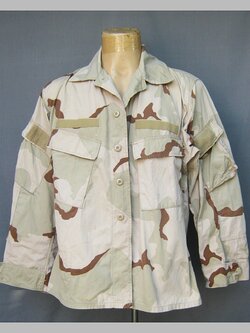 เสื้อเครื่องทหารสหรัฐ ดัดแปลงรูปแบบ CCU