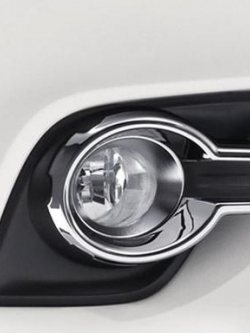 ครอบไฟตัดหมอกหน้า REVO ทรงศูนย์