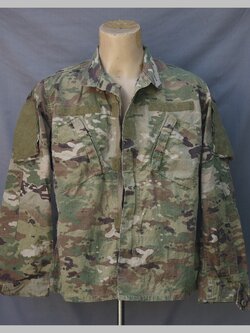 เสื้อทหารสหรัฐ Operational camouflage pattern (ocp). Scorpion W2, (Initial pattern)