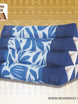 หมอนสามเหลี่ยม10ช่อง50x28x30Cm.Decorate design Triangle kapok 100%Traditional Floor Cushions 10 holes.