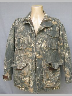 เสื้อทรงล่าสัตว์ ผ้าหนา ลายป่าไม้