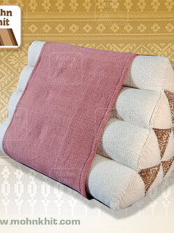 หมอนสามเหลี่ยมผ้าฝ้ายไทย 10 ช่อง 33x22x17Cm Tri-angle kapok 100%Traditional Floor Cushions 10 holes.