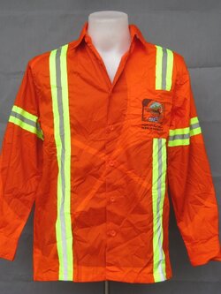 ขายแล้ว เสื้อสะท้อนแสง เมืองดูไบ