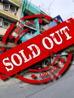 ขายอาคารพาณิชย์ ถ.พหลโยธิน 32 (ซ.เสนานิคม 1 แยก 11) แขวงเสนานิคม เขตจตุจักร กรุงเทพ / พื้นที่ 3.5 ชั้น 15 ตารางวา