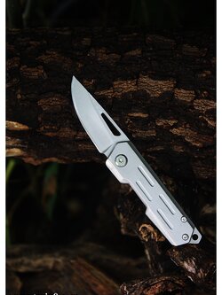 มีดพับ สำหรับนักเดินทาง D2