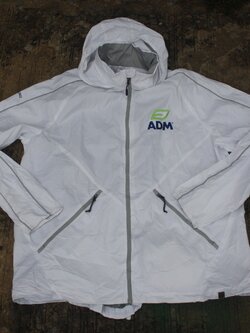 เสื้อกันลม