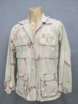 เสื้อทะเลทรายสามสี