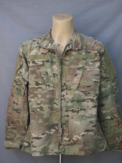 เสื้อทหารสหรัฐ ลายมัลติแคม Medium Regular