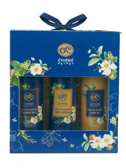 ชุดผลิตภัณฑ์บำรุงผิวกายจากน้ำมันเมล็ดคามีเลีย กลิ่นดอกหอมหมื่นลี้