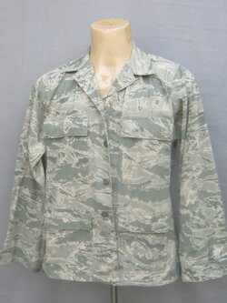 เสื้อทหารอากาศ สหรัฐ เสืออากาศ