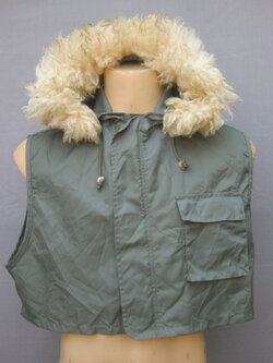 ฮูดเสื้อนักบิน เพิ่มเติม