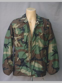 เสื้อทหารสหรัฐ M65 ลายพราง woodland XS-R