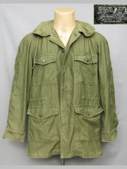 เสื้อคอบัว USAF ทหารอากาสสหรัฐ สงครามเวียตนาม