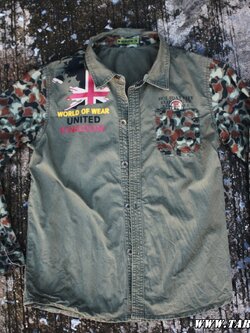 เสื้อแฟชั่นแนวทหาร