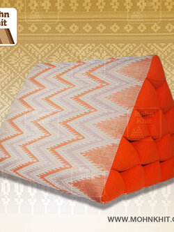 หมอนสามเหลี่ยม15ช่องเดี่ยวงานดีไซด์ 55cmx38cmx40cm// Thai Tri-angle Cotton kapok 100%Traditional Floor Cushions .