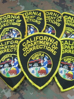 อาร์มรมราชทัณฑ์ รุ่นเก่า