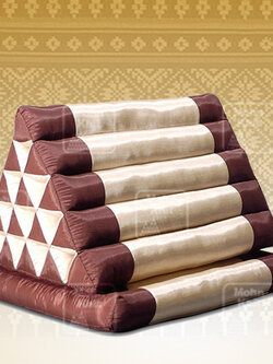 หมอนสามเหลี่ยม 15 ช่องติดเบาะ 1 พับผ้าไหม2 สี 55cmx76cmx36 cm Triangle Khit Thai Floor Cushions Traditional handmade 15 holes with 1 part of mattress.