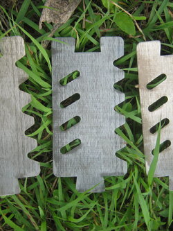 แผ่นเอนกประสงค์ ไททาเนียม