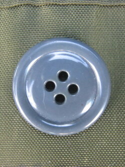 กระุดมเพื่อซ่อมเสื้อนักบิน N3B