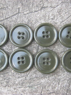 กระดุมสำหรับเสื้อ ทหาร