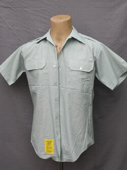 เสื้อทหารบก กองทัพสหรัฐ