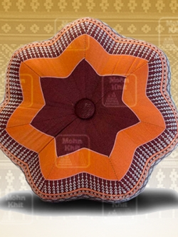 หมอนฟักทองใหญ่ลายขิดขนาด 30x30x14Cm// Pumpkin pillow with Khit pattern,