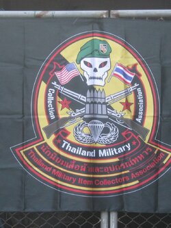 ธง กลุ่มนักนิยมเสื้อผ้าและอุปกรณ์ทหาร Thailand Military Item Collectors Association TMICA