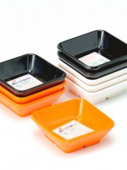 ถ้วยน้ำจิ้มเมลามีนทรงเหลี่ยม SB D999-2.5 (ขนาด 2.5 นิ้ว)