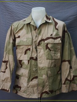 เสื้อทหารสหรัฐ พรางทะเลทรายสามสี