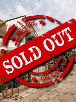 ขายทาวน์เฮ้าส์ ม.พิพรพงษ์ 1 ถ.วิภาวดีรังสิต 41 แขวงสนามบิน เขตดอนเมือง กรุงเทพ ใกล้ตลาดสี่มุมเมือง / พื้นที่ 2 ชั้น 30 ตารางวา