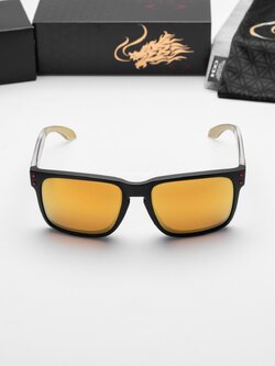 แว่นกันแดด Oakley Holbrook(A) OO9244-75 Chinese New Year 56