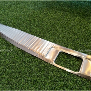 เพลทกันรอยท้าย(ด้านใน) Stainless HR-V 2014-2021